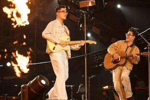 Cái nhất của Vũ. với concert 'Bảo tàng của nuối tiếc'