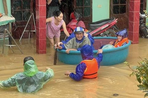 Quảng Bình: Mưa lũ khiến hơn 17.600 ngôi nhà bị ngập