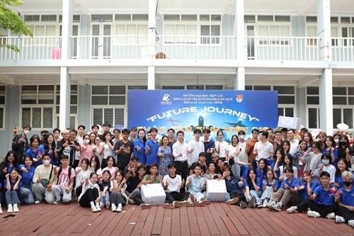 Chương trình chào Tân sinh viên Khối Kinh tế, Trường Đại học Điện lực: Đánh dấu mối quan hệ cộng sinh giữa nhà trường và doanh nghiệp