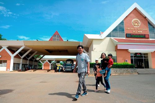 Bước chuyển kinh tế tại các cửa khẩu chiến lược thương mại biên giới Tây Ninh