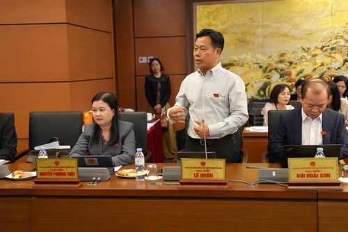 ĐBQH: Không sửa luật chứng khoán, rất khó để đặt niềm tin khi mang tiền cho người khác tiêu