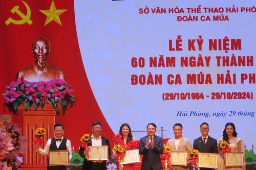 Đoàn Ca Múa Hải Phòng kỷ niệm 60 năm ngày thành lập