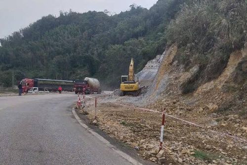Hòa Bình: nắn đường tại hai 'điểm đen' về giao thông trên quốc lộ 6
