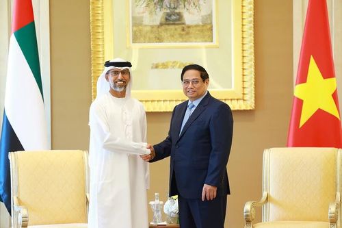 Thủ tướng tiếp lãnh đạo quỹ đầu tư 300 tỷ USD của Abu Dhabi