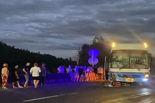 Tai nạn giao thông trên Quốc lộ 1A tại Vạn Ninh khiến 2 người thương vong