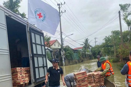 Lên phương án bảo đảm an toàn thực phẩm cho người dân vùng lũ lụt sau bão số 6