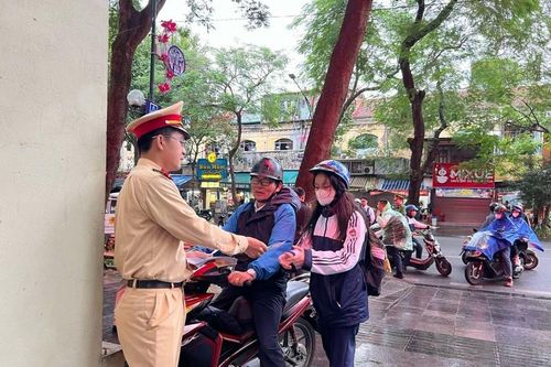 Duy trì cao điểm xử lý nghiêm học sinh vi phạm giao thông