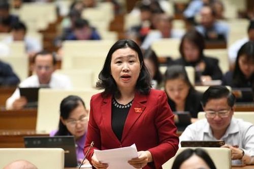 Đánh thuế VAT 5% với phân bón, người nông dân phải chịu?