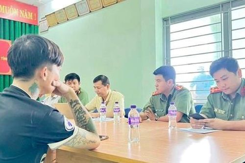 Phạt 7,5 triệu đồng người đăng tin đồn 'học sinh lớp 3 đâm chết bạn'