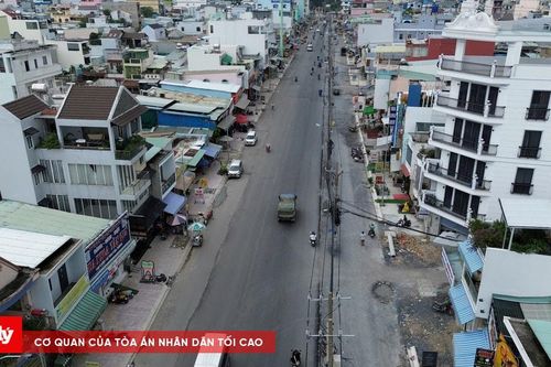 TP.HCM: Nhiều dự án chậm tiến độ vì vướng trụ điện