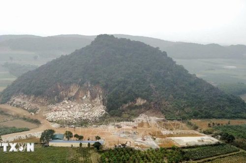Thanh Hóa: Yêu cầu dừng hoàn toàn hoạt động khai thác khoáng sản ở núi Đụn