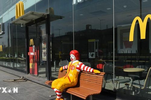 Doanh số toàn cầu của McDonald's giảm mạnh hơn dự kiến