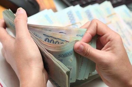 Trường Đại học đầu tiên công bố thưởng Tết, Hiệu trưởng và lao công cùng mức thưởng