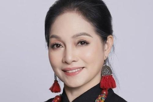 NSND Hà Thủy được học trò tổ chức liveshow tri ân
