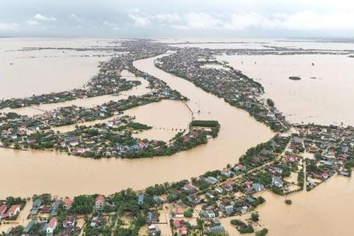 Quảng Bình: Mưa lũ khiến hơn 32.700 ngôi nhà bị ngập, 4 người tử vong và mất tích