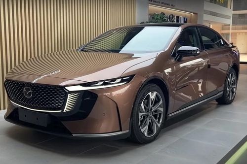 Mazda EZ-6 trình làng: Mẫu sedan điện cỡ trung, giá khởi điểm quy đổi trên 500 triệu đồng
