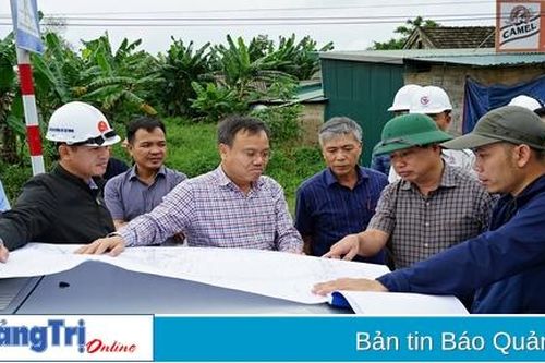 Kiểm tra tiến độ giải phóng mặt bằng dự án cao tốc Vạn Ninh - Cam Lộ tại huyện Cam Lộ, Vĩnh Linh