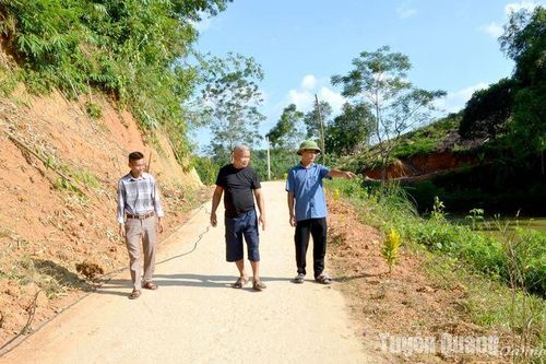 Nhạc trưởng ở Thành Công 2
