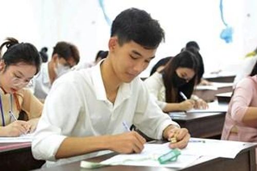 Hướng tới cơ sở giáo dục đại học chất lượng cao của cả nước