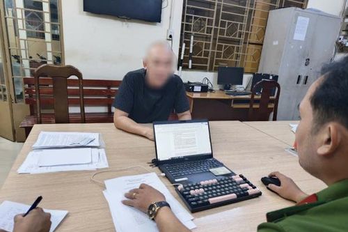 Khởi tố tài xế gây tai nạn, lái xe bỏ chạy làm bị thương cán bộ Công an