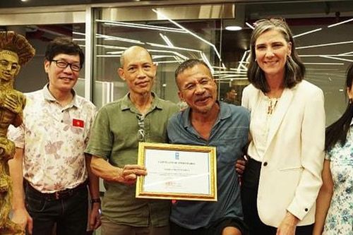 Sự hồi sinh mạnh mẽ