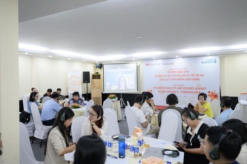 UN Women tập huấn truyền thông về bạo lực trên không gian mạng cùng báo giới