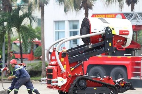 Thành phố Hồ Chí Minh: Ra mắt Tổ Cảnh sát chữa cháy và cứu nạn đặc biệt tinh nhuệ