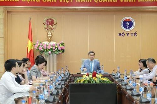 Trao đổi, thúc đẩy hợp tác quốc tế phòng chống đột quỵ và bệnh không lây nhiễm tại Việt Nam