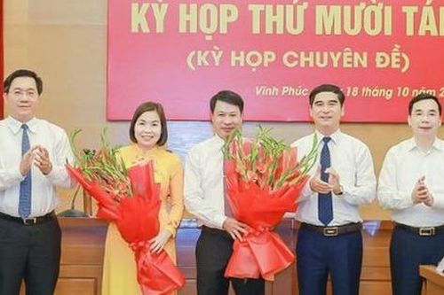 Phê chuẩn bà Phùng Thị Kim Nga và ông Nguyễn Khắc Hiếu làm Phó Chủ tịch tỉnh Vĩnh Phúc