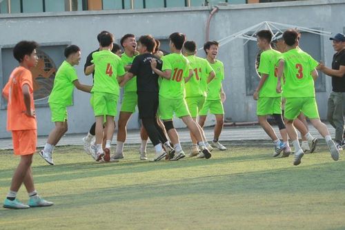 Hình ảnh loạt trận 15h30 ngày 30-10