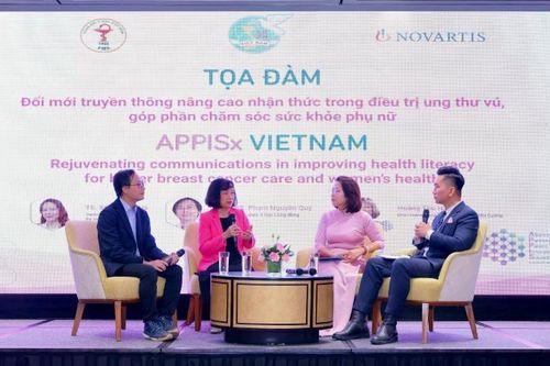 Đổi mới truyền thông nâng cao nhận thức trong điều trị ung thư vú