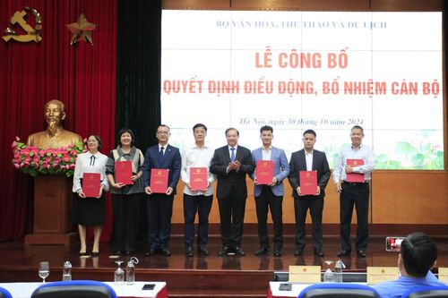 Bổ nhiệm Nghệ sĩ Nhân dân Xuân Bắc làm Cục trưởng Cục Nghệ thuật biểu diễn