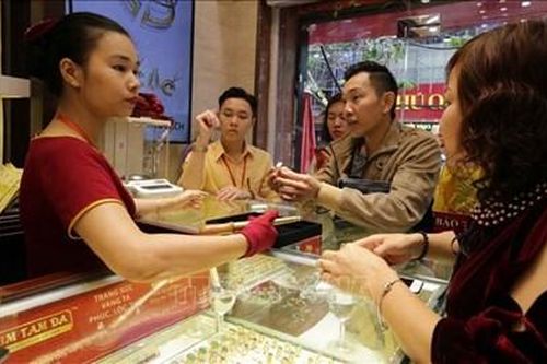 Góc nhìn nghị trường: Người dân vẫn thích tích trữ vàng