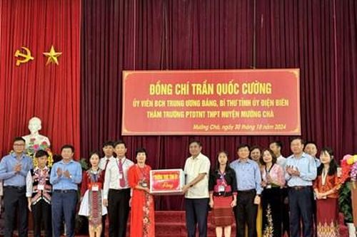 Điện Biên: Bí thư Tỉnh ủy Trần Quốc Cường thăm, làm việc tại huyện Mường Chà