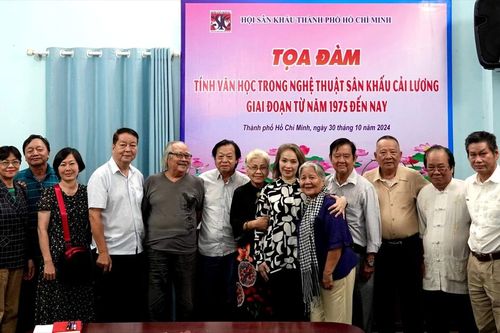 Tọa đàm 'Tính văn học trong nghệ thuật sân khấu cải lương giai đoạn từ năm 1975 đến nay'