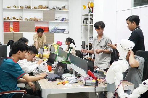 Trí tuệ nhân tạo bùng nổ: Học cách hợp tác với AI