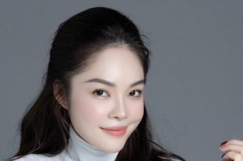 Diễn viên Dương Cẩm Lynh chinh phục mọi ánh nhìn bởi nhan sắc trong veo