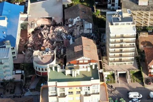 Sập khách sạn ở Argentina, nhiều người thương vong