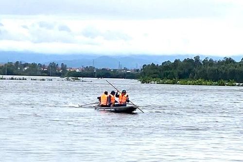 Tìm thấy 2 thi thể đàn ông bị lũ cuốn trôi ở Quảng Bình