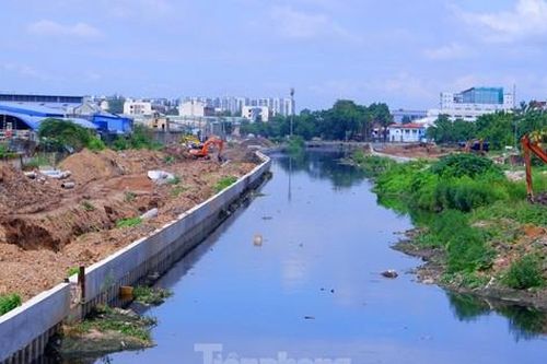 Khó khăn bủa vây dự án cải tạo tuyến kênh dài nhất TPHCM