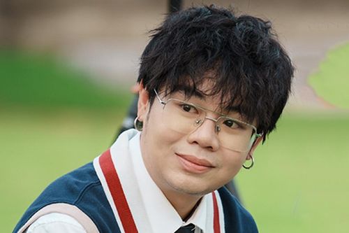 'Thần đồng âm nhạc' bé Châu bị nam MC nổi tiếng gạ gẫm, trầm cảm suýt tự tử