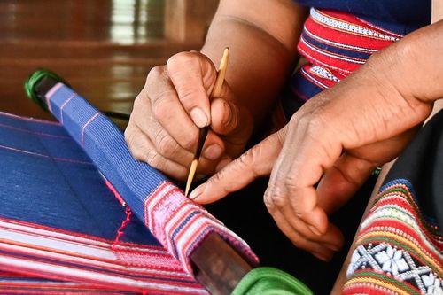 Trao cơ hội làm chủ cuộc đời nhờ đào tạo nghề cho người lao động nghèo