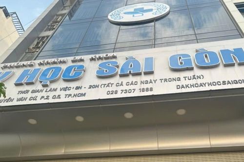 Giải cứu thai phụ bị phòng khám 'vẽ bệnh, moi tiền' ngay trên bàn mổ