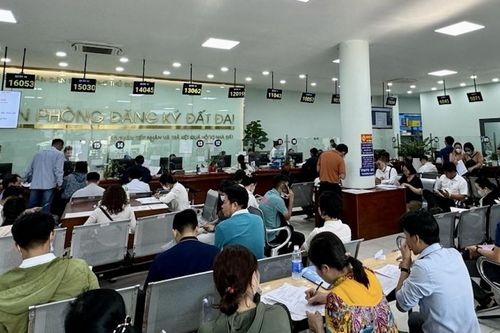 Hết hôm nay, cơ quan thuế TPHCM 'khóa sổ' nhận hồ sơ tính theo giá đất cũ