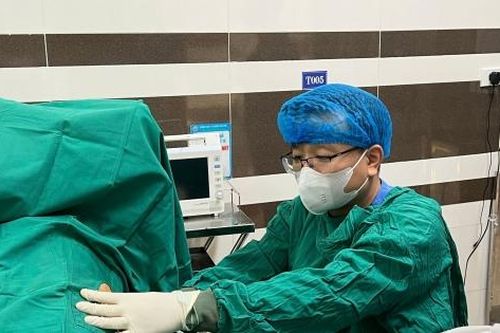 Cứu sống bệnh nhân đa chấn thương, gãy nhiều xương sườn do tai nạn lao động
