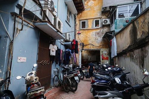 Khu tập thể cũ xuống cấp nghiêm trọng tại Hà Nội từng được rao bán với giá 9,8 tỷ đồng/căn hộ