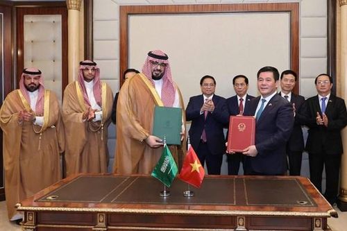 Việt Nam- Saudi Arabia ký kết bản ghi nhớ về hợp tác kinh tế và thương mại