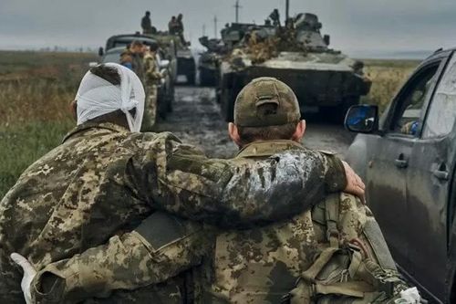 Hơn 100.000 lính Ukraine đào ngũ, Kiev ban hành đạo luật ân xá khẩn