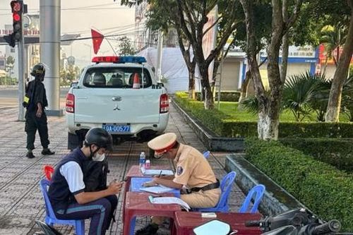 Chuyển biến rõ nét trong đảm bảo an toàn giao thông cho học sinh