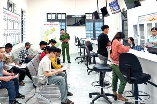 Chuyển đổi số - vì nhân dân phục vụ (Bài 1)